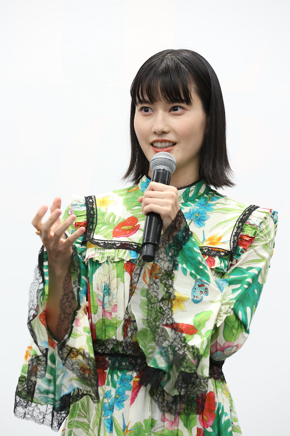 橋本愛