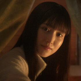 小泉今日子「実は娘がいました」『踊る』シリーズ最新映画、謎の少女の存在が明らかに？