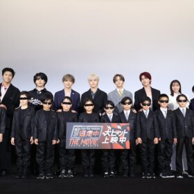 JO1＆FANTASTICS、20人のちびっ子ハンター放出に「可愛すぎる！」『逃走中 THE MOVIE』公開記念舞台挨拶