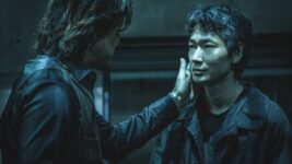 綾野剛×豊川悦司W主演『地面師たち』が「Netflix週間TOP10」第1位の大ヒット！“イッキ見中毒者”が続出の異例事態