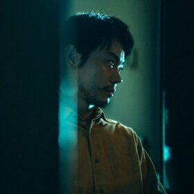 菅田将暉が“転売ヤー”を演じる『Cloud クラウド』、憎悪の暴走を描いた見事なエンターテインメント作