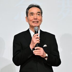 長塚京三「公開前の評判はプレッシャーでしかなかった」主演作『敵』公開に安堵、舞台挨拶で心境語る