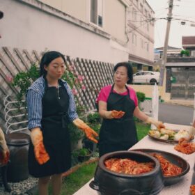 『アントニが世界を巡る！セレブの食卓』