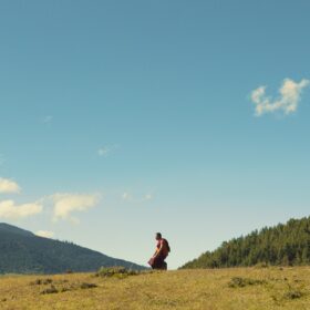 『お坊さまと鉄砲』